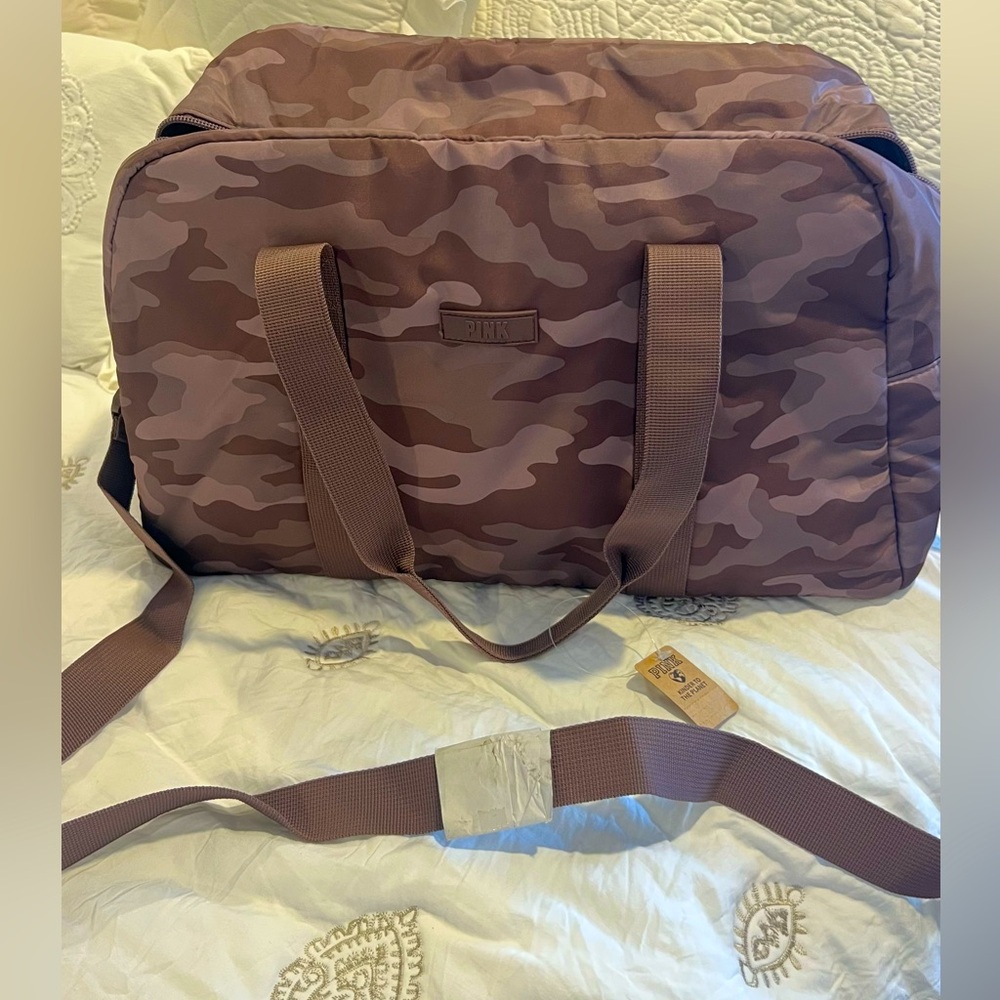 * VICTORIAS SECRET/ PINK BORA BROWN CAMO DUFFLE BAG TOTE WEEKENDER GYM NWT